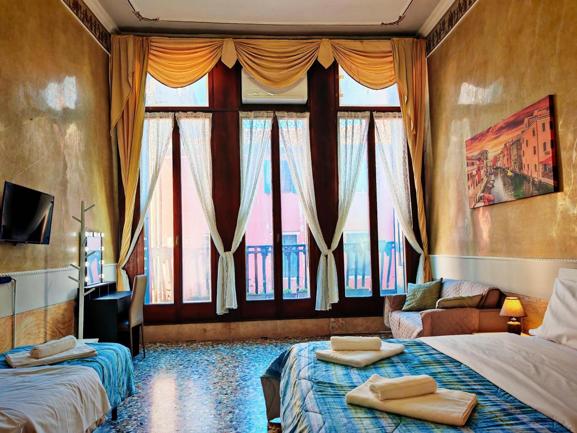 Venice Tourist House Екстер'єр фото